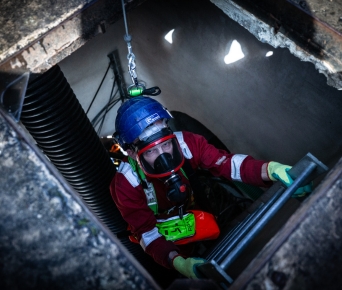 Confined Spaces - Safe Entry, Escape Breathing Apparatus and Self Rescue - One day